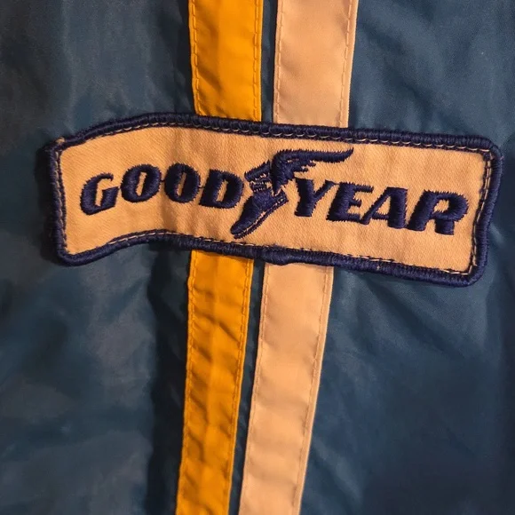 Good Year Polyester Jacket Size Small - Picture 2 of 9